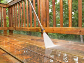 deck and fence cleaning